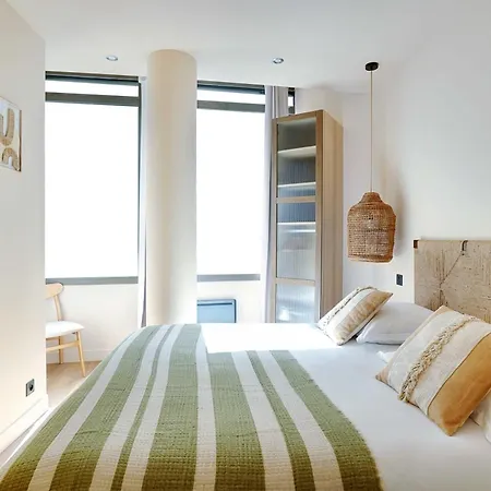 Refurbished - 2bd-8p - Place D'italie Appartamento *