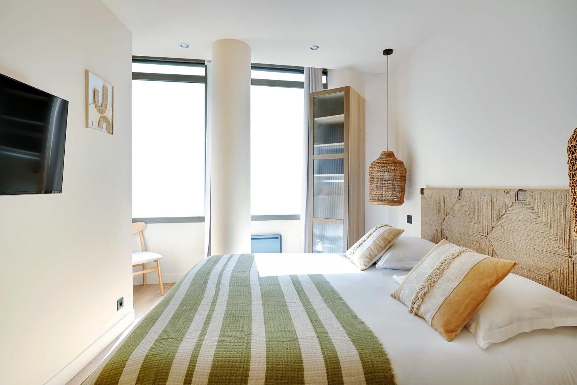 Refurbished - 2bd-8p - Place D'italie Appartamento *